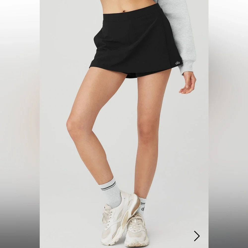 Alo Clubhouse skort NWOT